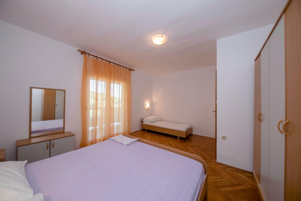 Apartament Kuca Leonora Banjol Zewnętrze zdjęcie