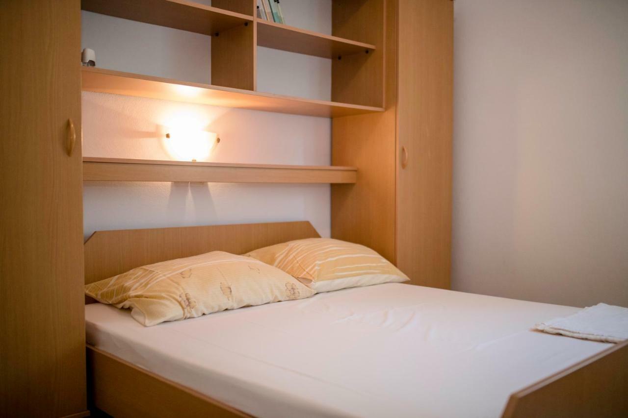 Apartament Kuca Leonora Banjol Zewnętrze zdjęcie