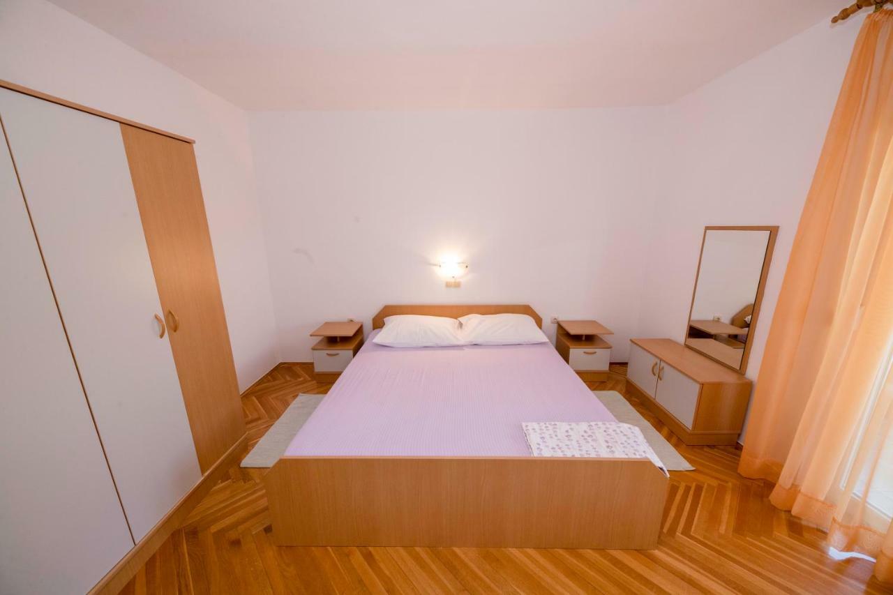 Apartament Kuca Leonora Banjol Zewnętrze zdjęcie