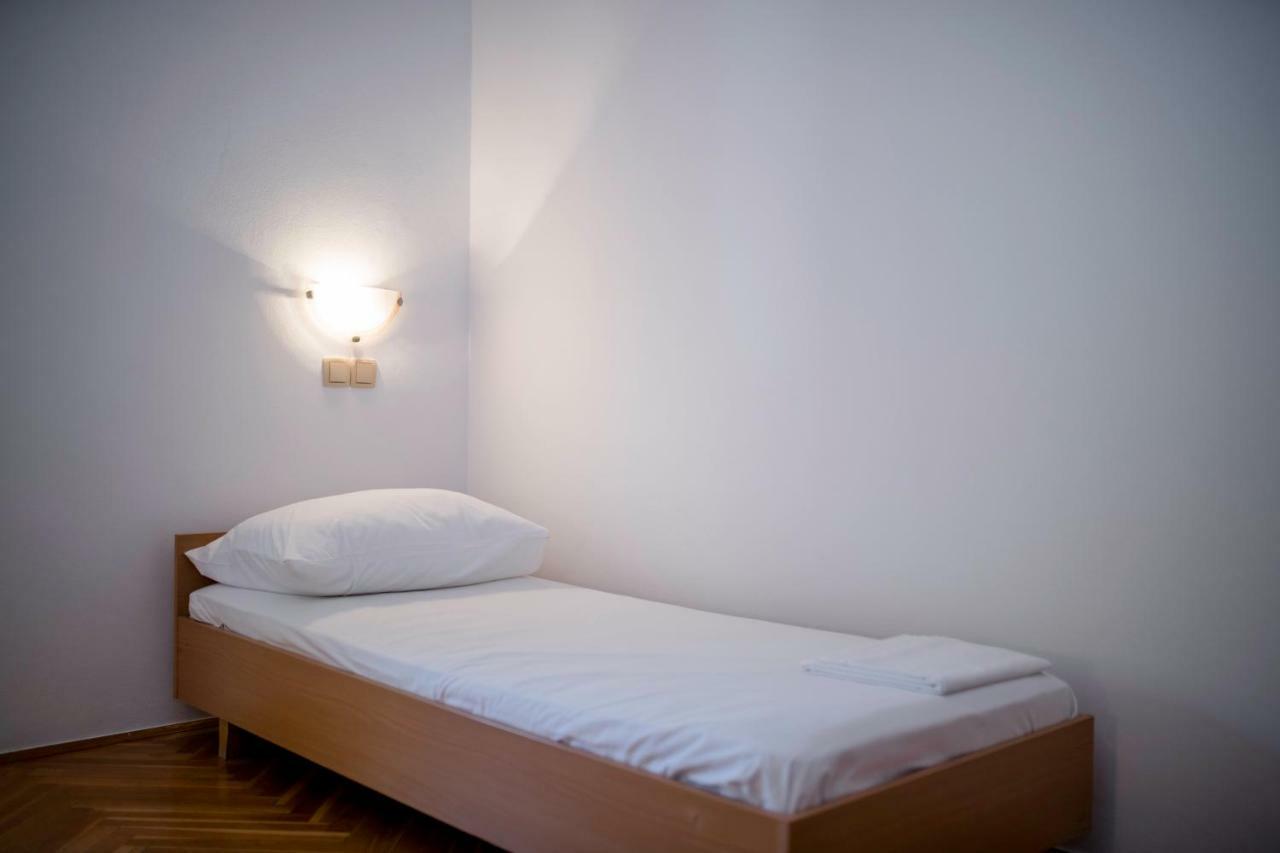 Apartament Kuca Leonora Banjol Zewnętrze zdjęcie