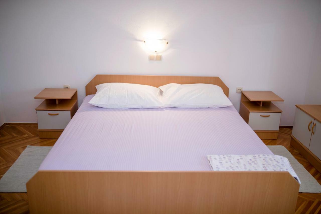 Apartament Kuca Leonora Banjol Zewnętrze zdjęcie